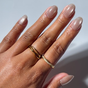 Glamnetic Press On Nails – Short Oval Glazed Fake Nails 30 Pc Full Kit(Iced Latte – Soft Taupe)